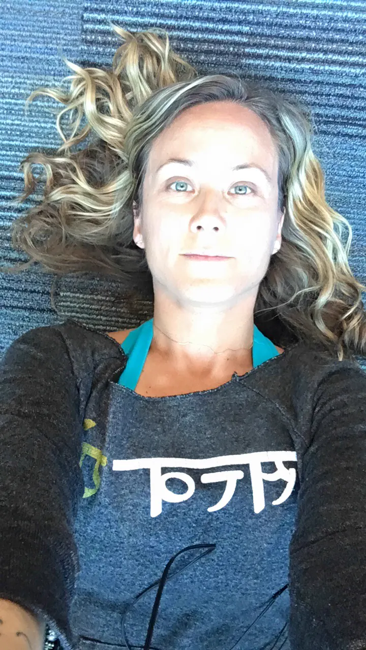 In Transit - photo from Aly Paws' travel journal